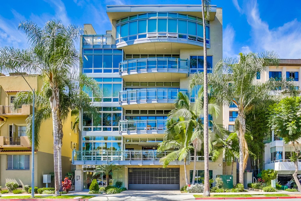 Virtual tour photo 86 of 92 for 2626 Sixth Ave #200