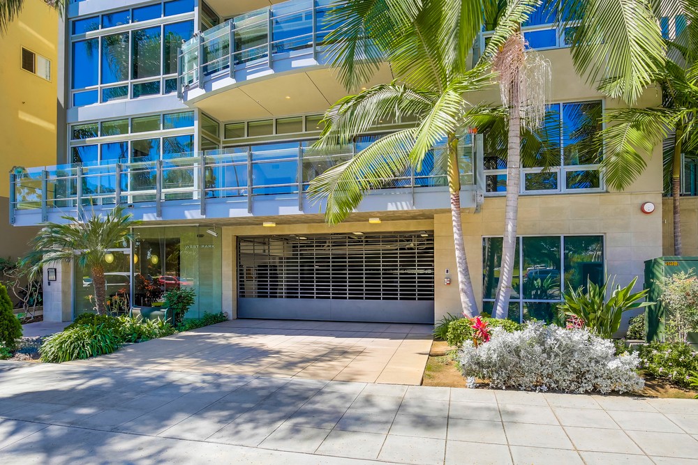 Virtual tour photo 93 of 92 for 2626 Sixth Ave #200