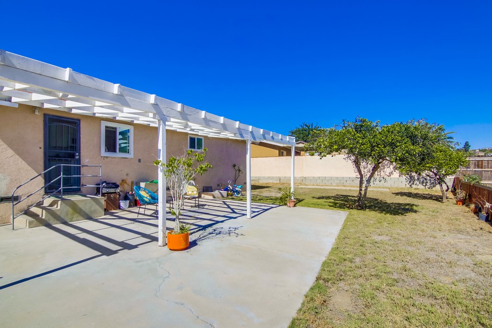 Virtual tour photo 38 of 49 for 2629 Calle Tres Lomas