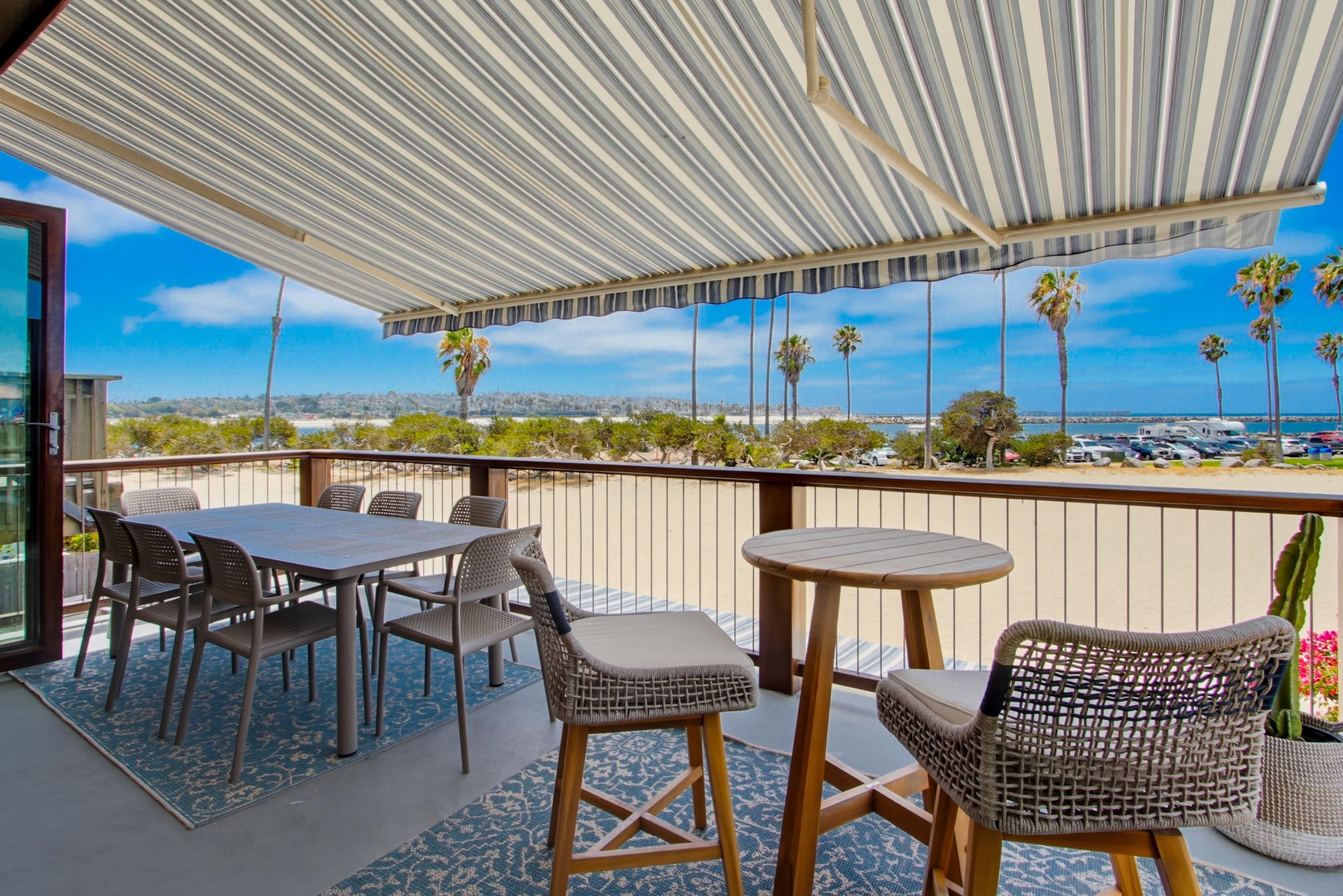 Virtual tour photo 21 of 64 for 2629 Ocean Front Walk