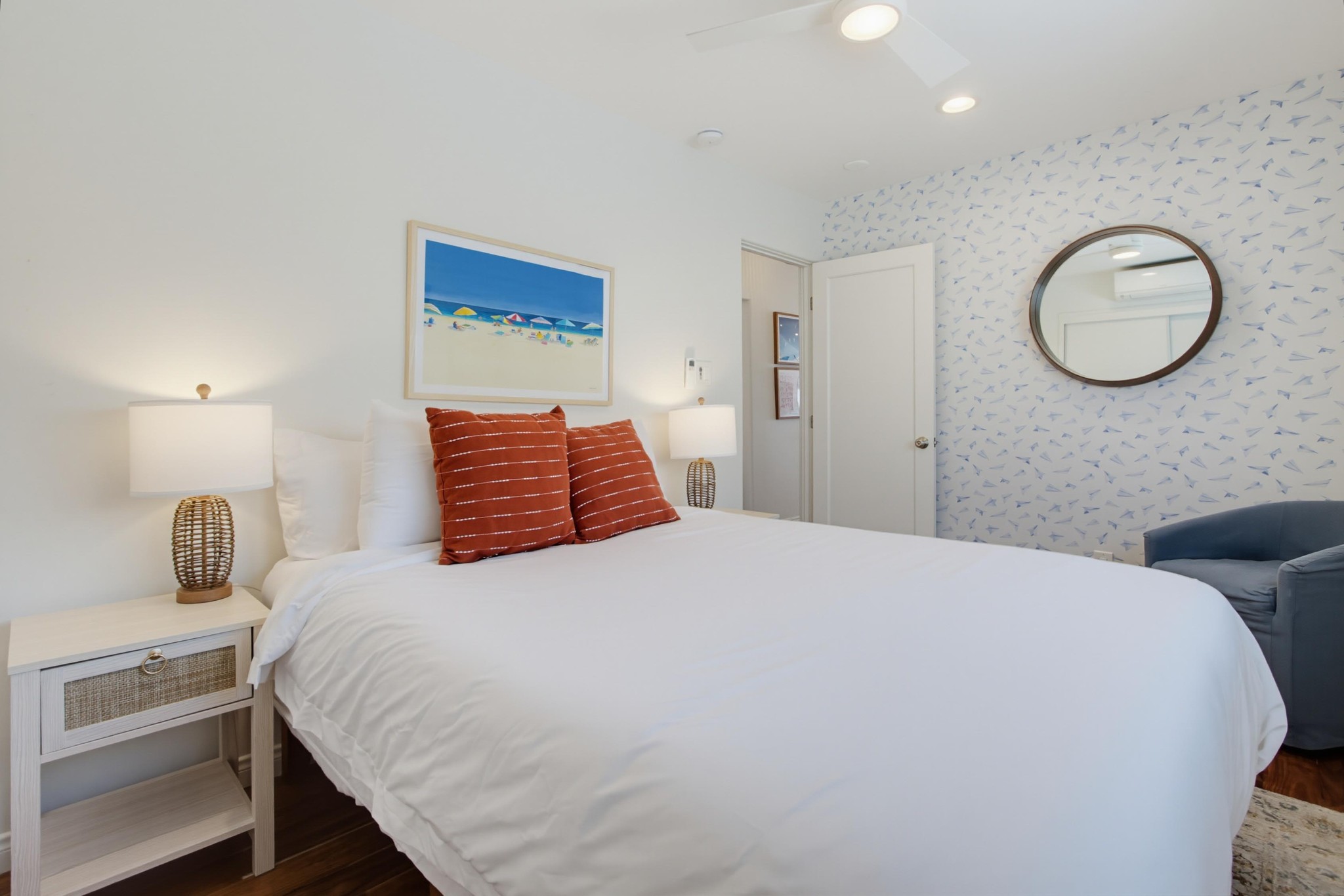 Virtual tour photo 29 of 64 for 2629 Ocean Front Walk
