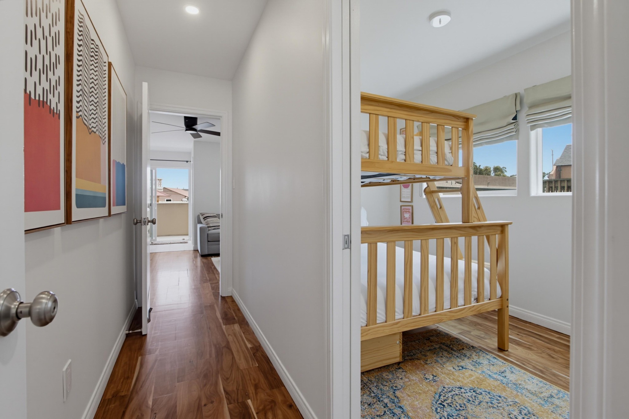Virtual tour photo 32 of 64 for 2629 Ocean Front Walk