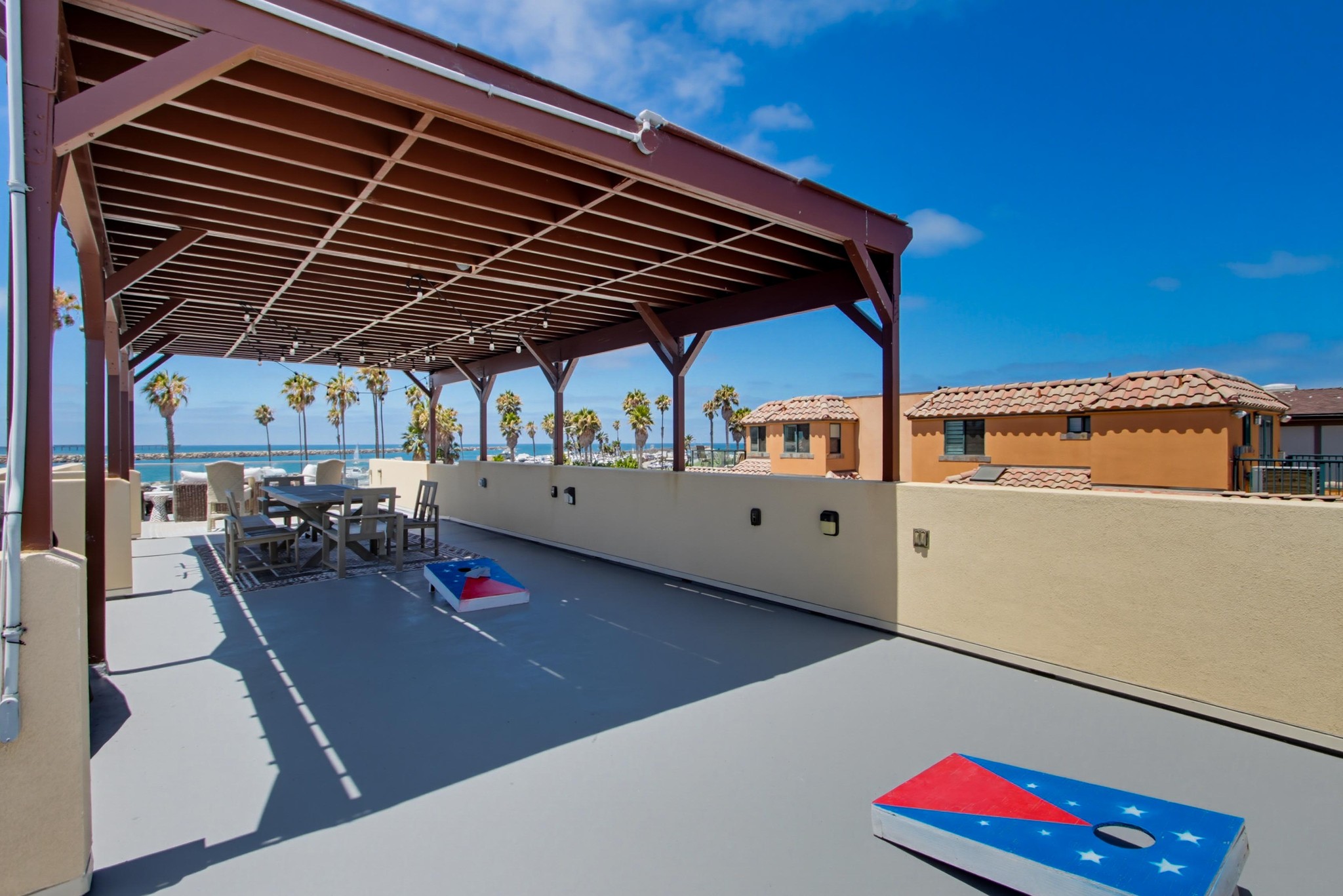 Virtual tour photo 46 of 64 for 2629 Ocean Front Walk