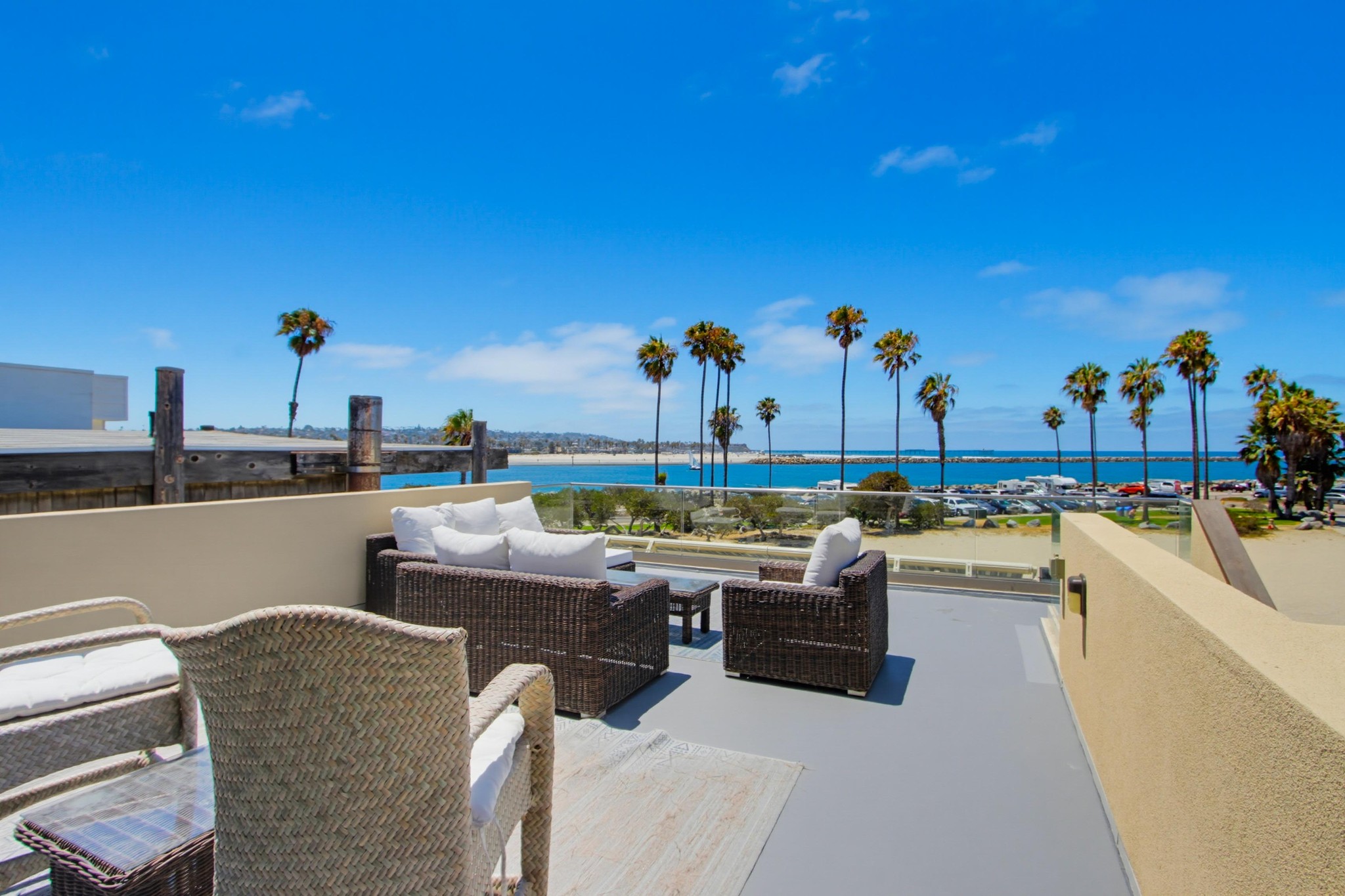 Virtual tour photo 52 of 64 for 2629 Ocean Front Walk