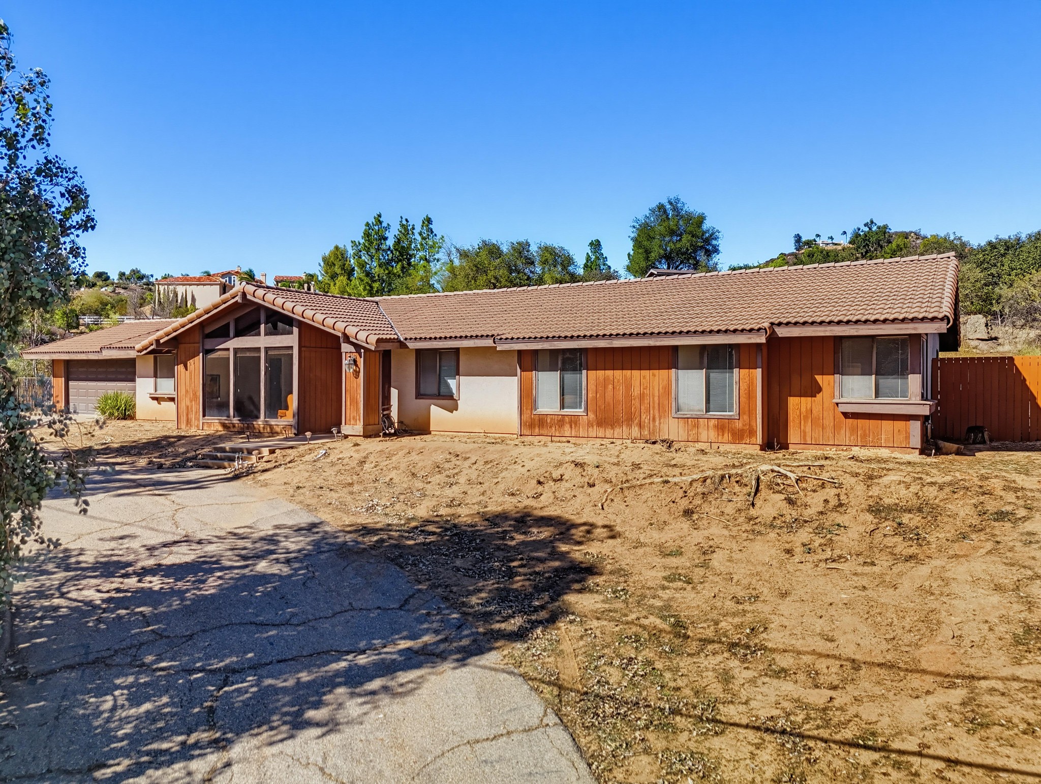 Virtual tour photo 1 of 84 for 2629 Via Dieguenos