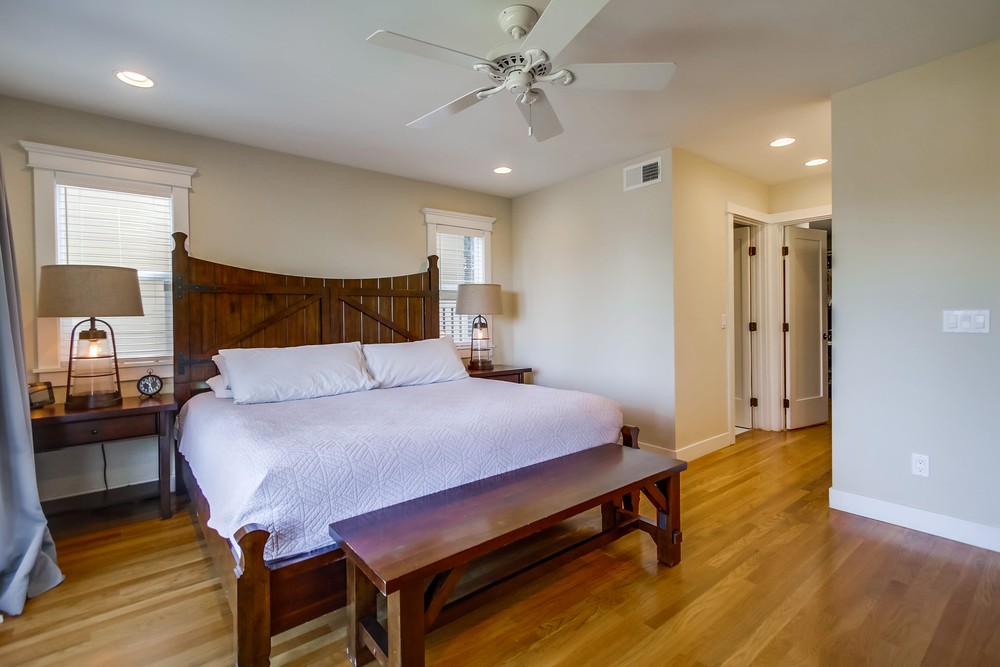 Virtual tour photo 28 of 61 for 2631 Montclair St