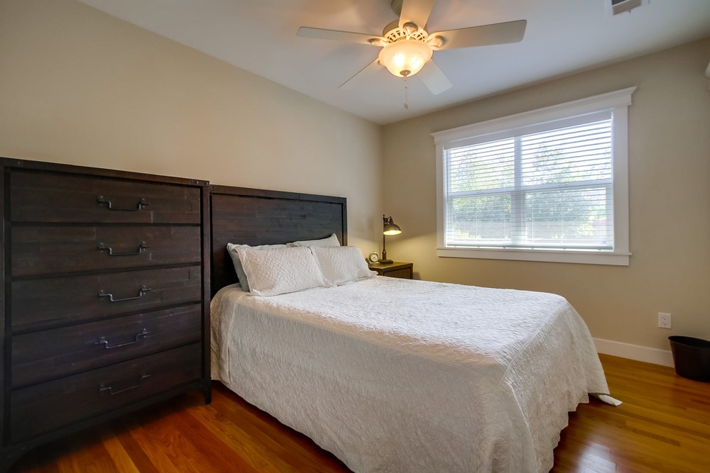 Virtual tour photo 34 of 61 for 2631 Montclair St