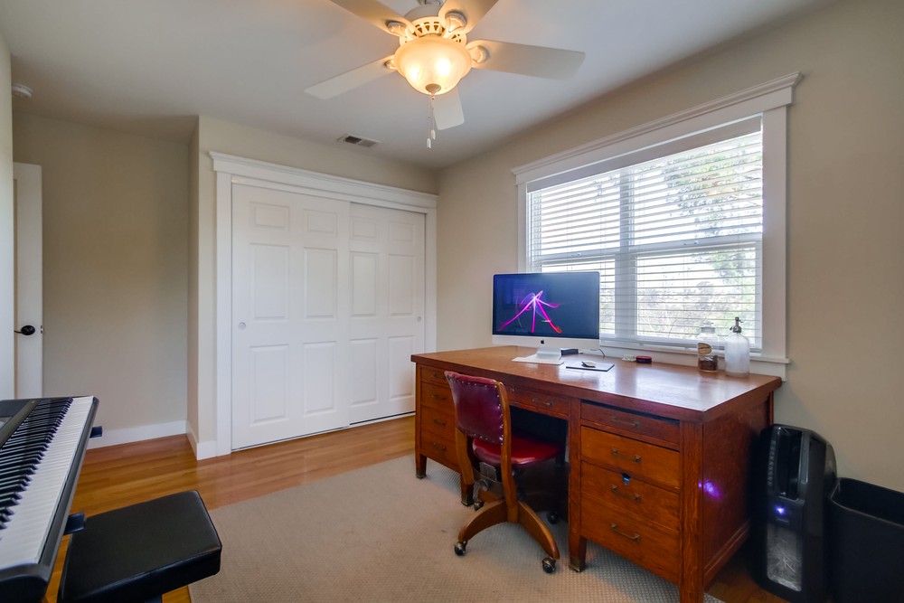 Virtual tour photo 39 of 61 for 2631 Montclair St