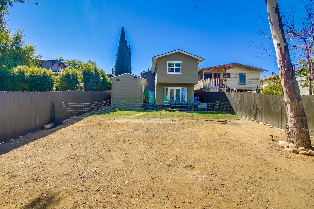 Virtual tour photo 54 of 61 for 2631 Montclair St