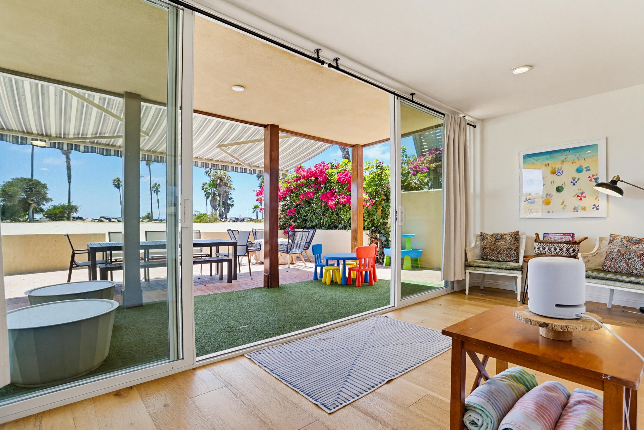 Virtual tour photo 10 of 35 for 2631 Ocean Front Walk
