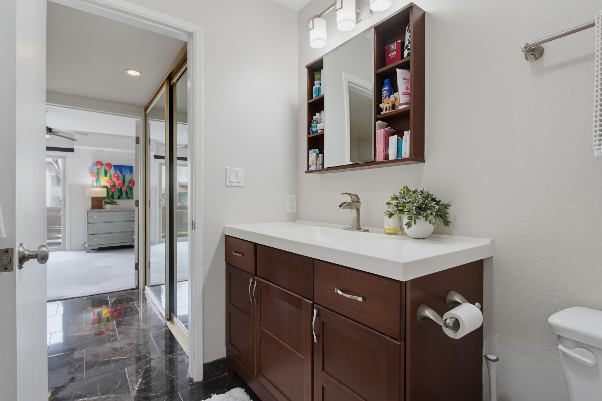 Virtual tour photo 29 of 36 for 2636 Worden St Unit 107