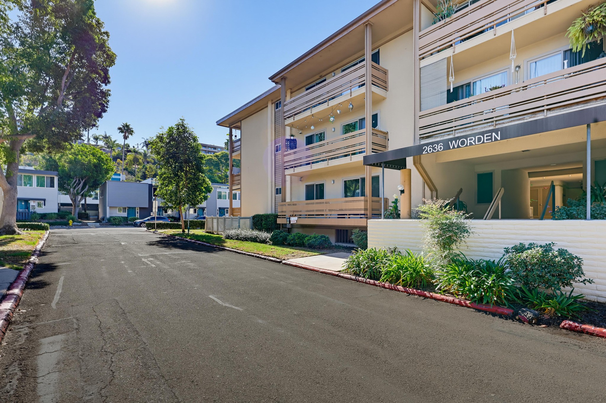 Virtual tour photo 5 of 59 for 2636 Worden St Unit 108