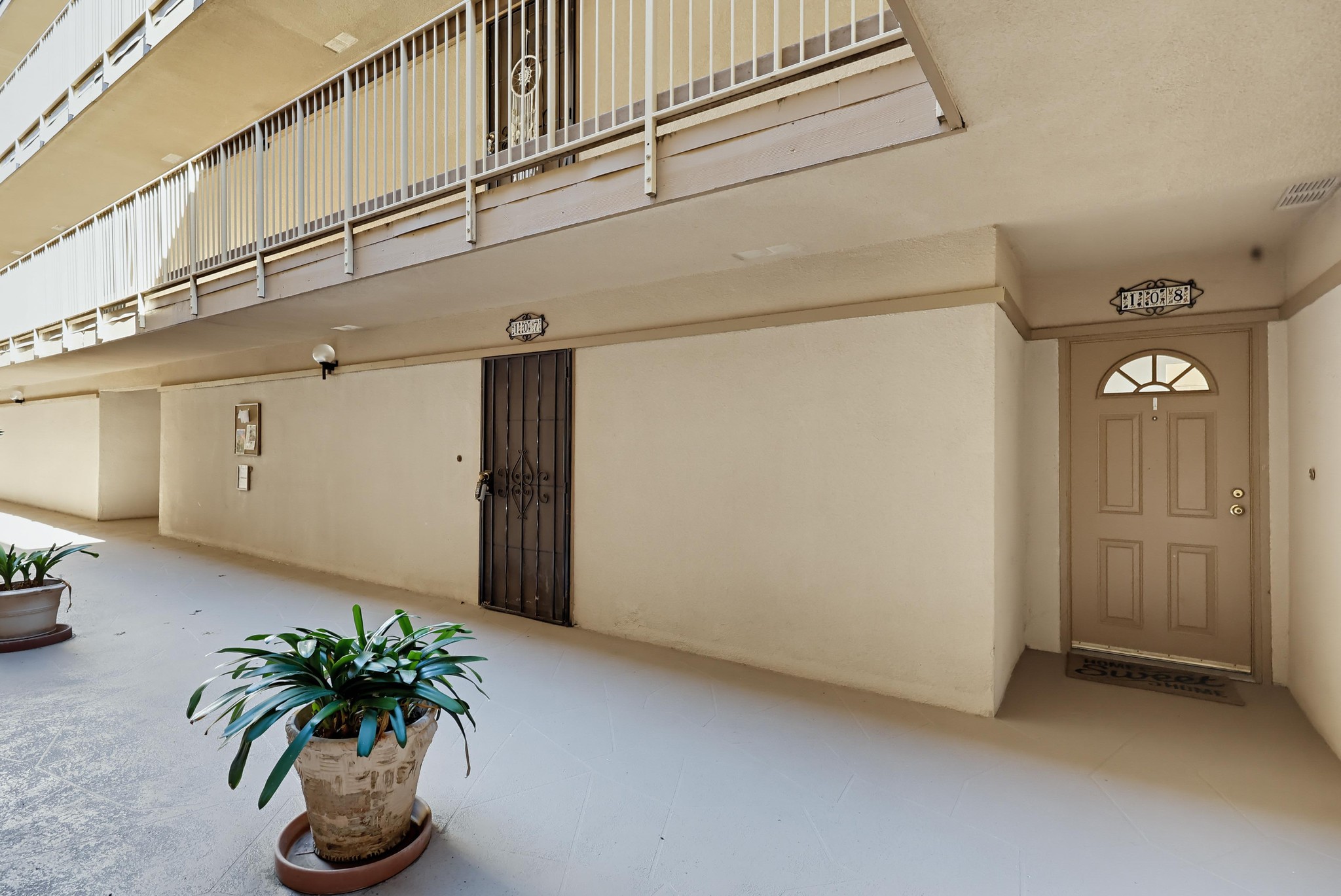 Virtual tour photo 7 of 59 for 2636 Worden St Unit 108