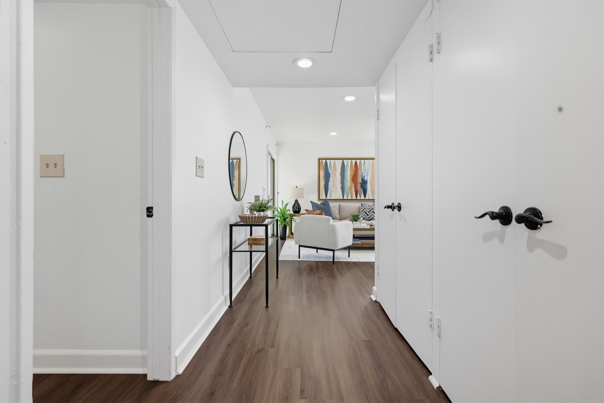 Virtual tour photo 10 of 59 for 2636 Worden St Unit 108