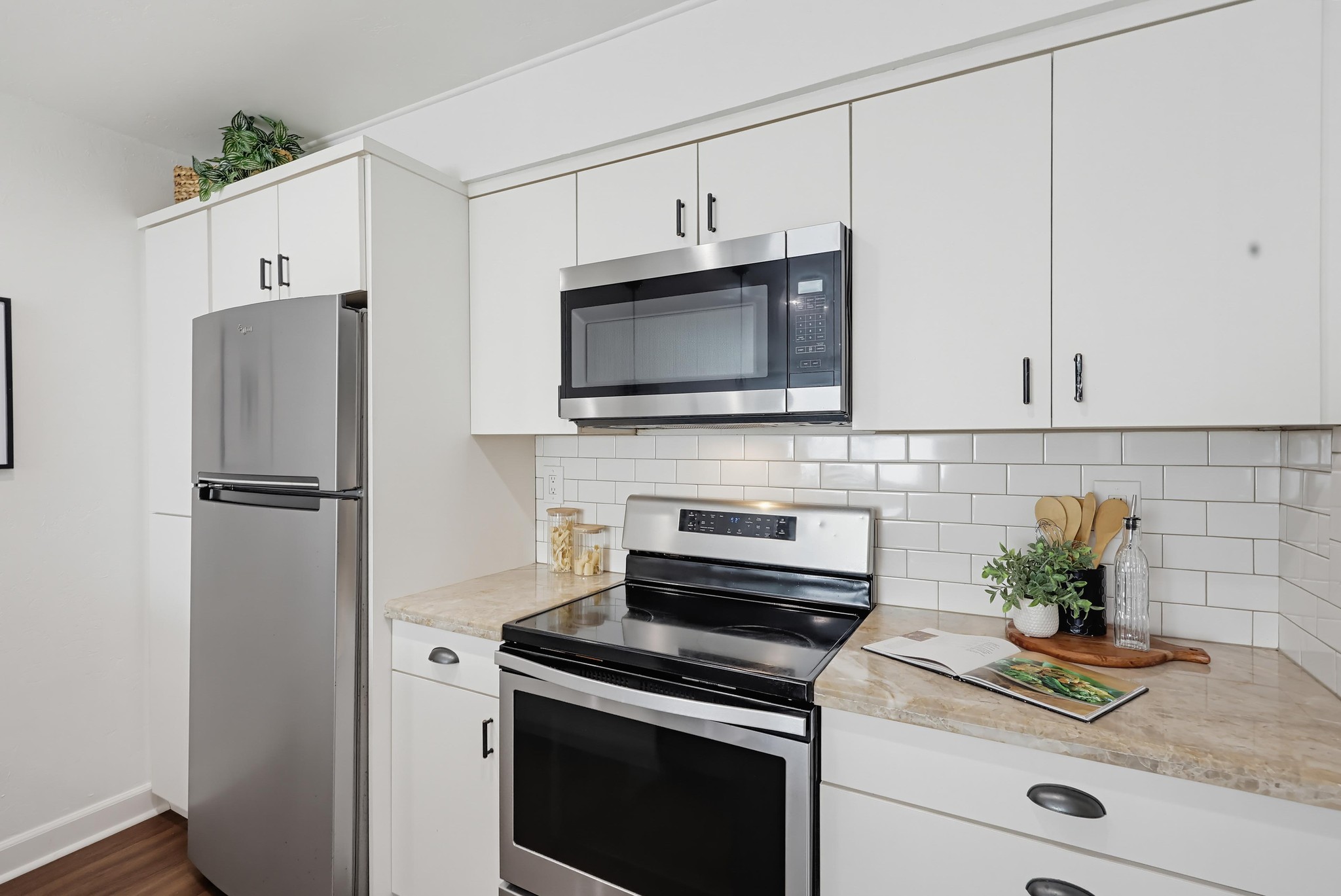 Virtual tour photo 27 of 59 for 2636 Worden St Unit 108