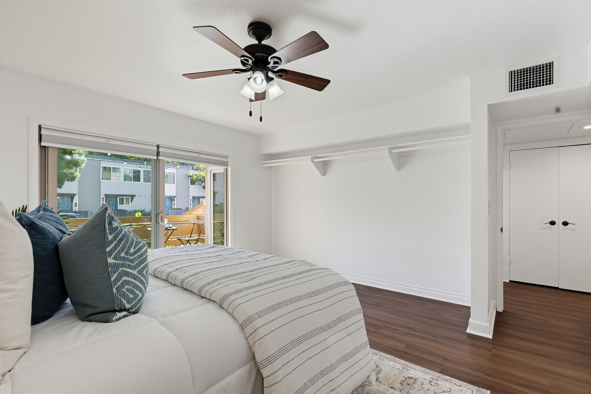 Virtual tour photo 42 of 59 for 2636 Worden St Unit 108