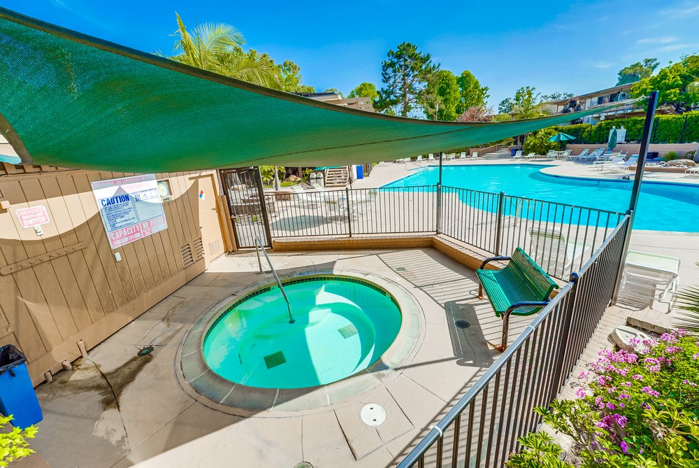 Virtual tour photo 12 of 51 for 2636 Worden St