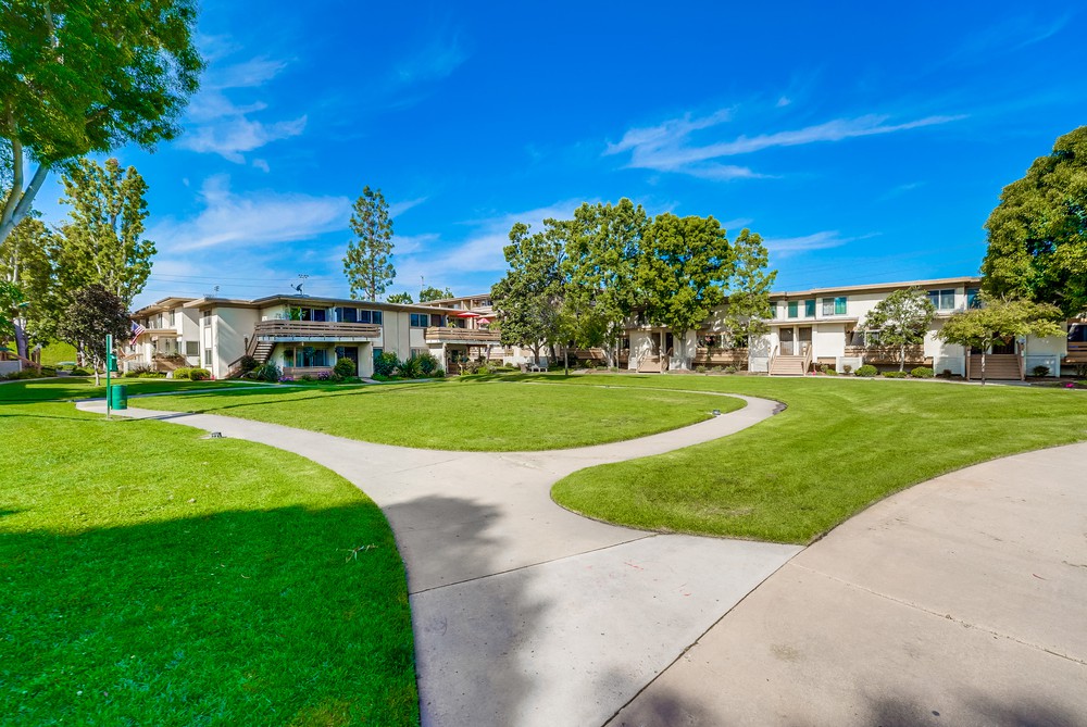 Virtual tour photo 15 of 51 for 2636 Worden St
