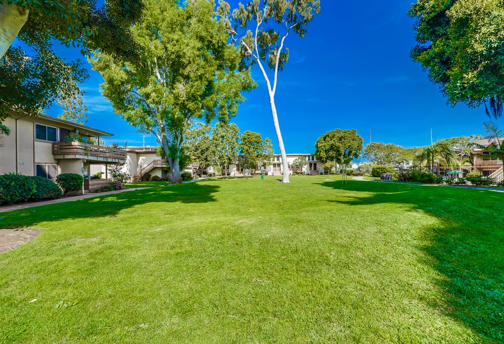 Virtual tour photo 18 of 51 for 2636 Worden St