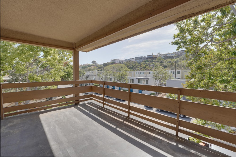 Virtual tour photo 38 of 51 for 2636 Worden St