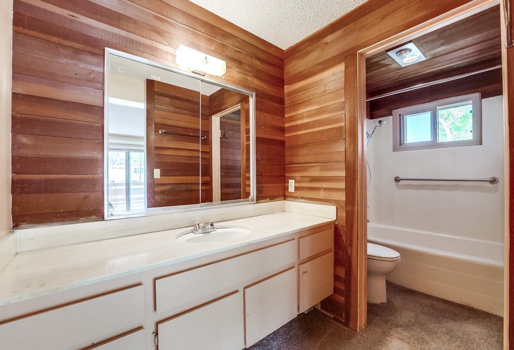 Virtual tour photo 47 of 51 for 2636 Worden St