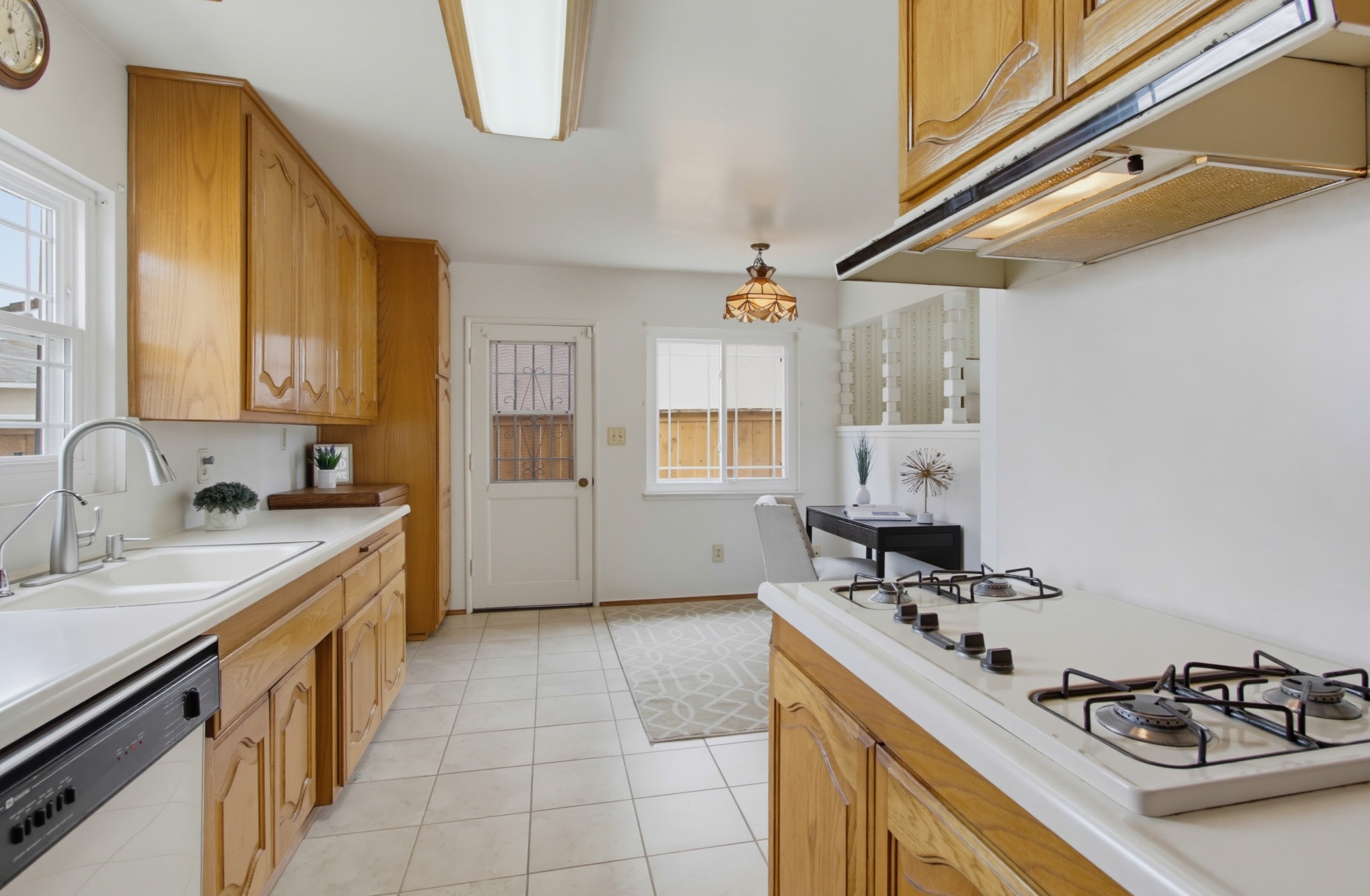 Virtual tour photo 13 of 42 for 2638 Murray Ridge Rd