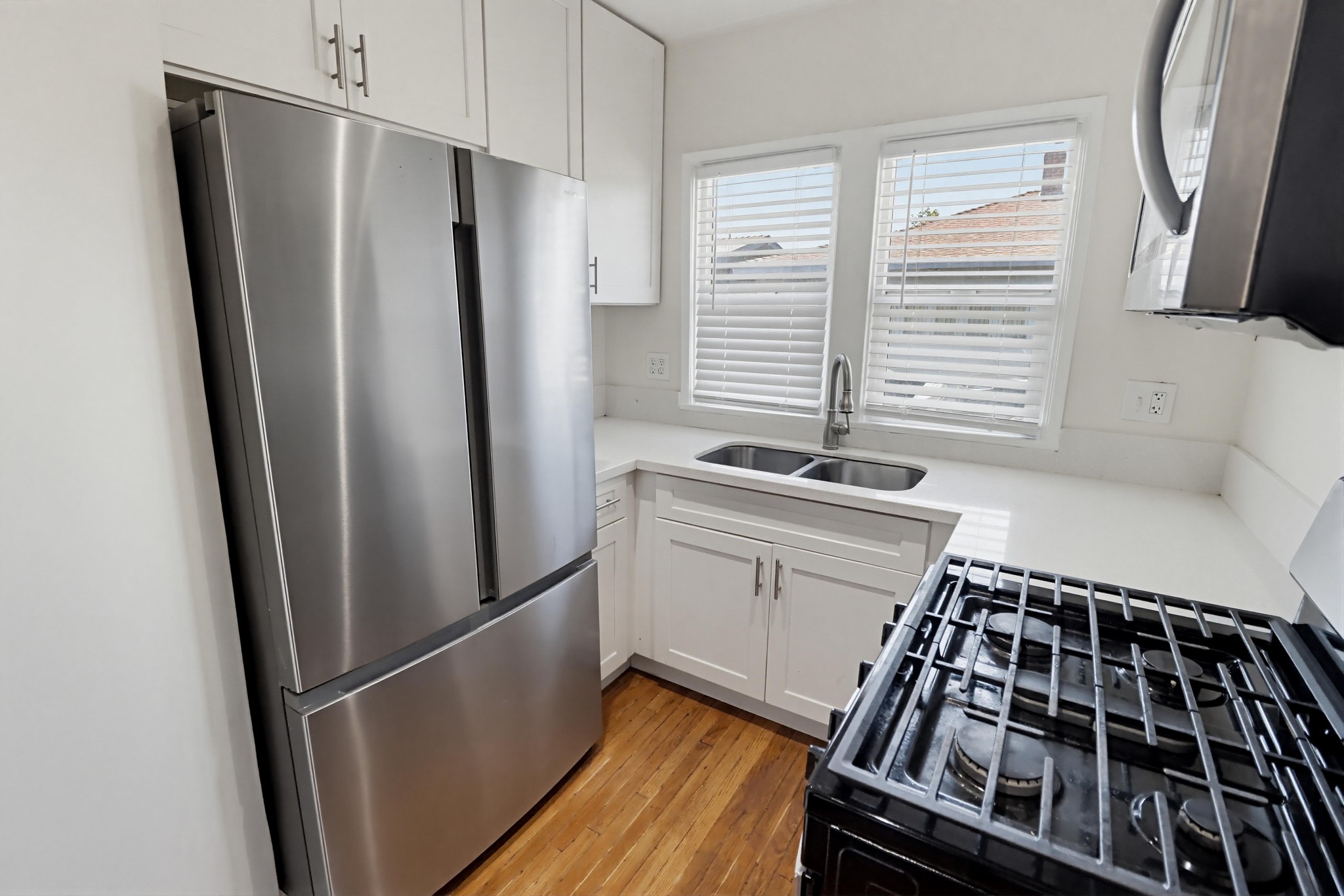 Virtual tour photo 16 of 33 for 264 E St