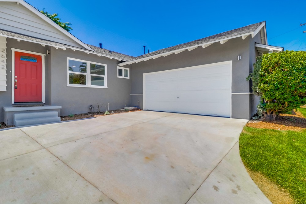 Virtual tour photo 6 of 51 for 2642 Homedale St
