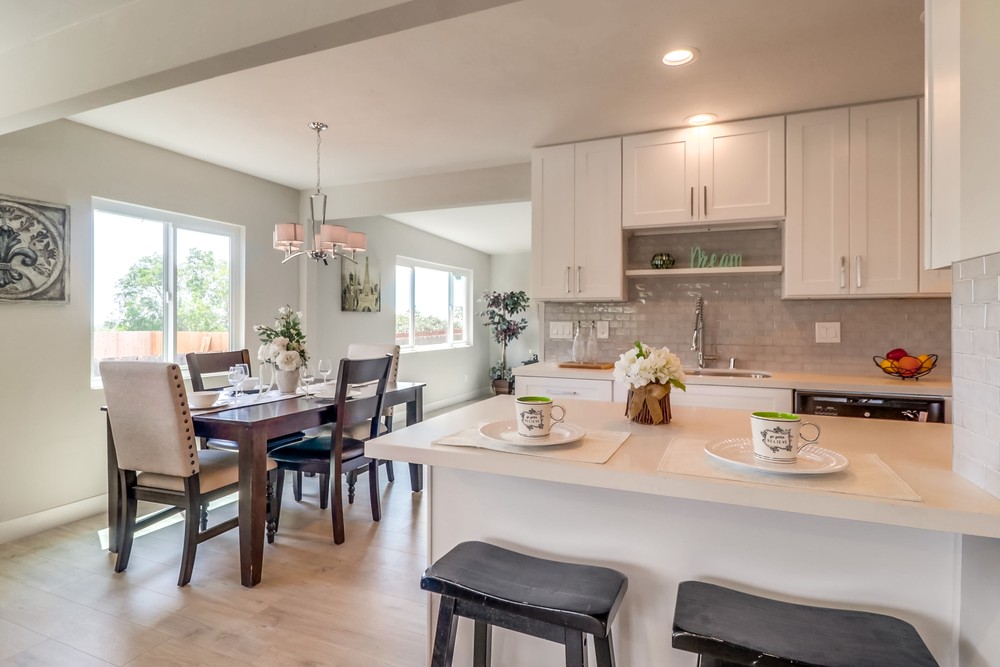 Virtual tour photo 19 of 51 for 2642 Homedale St