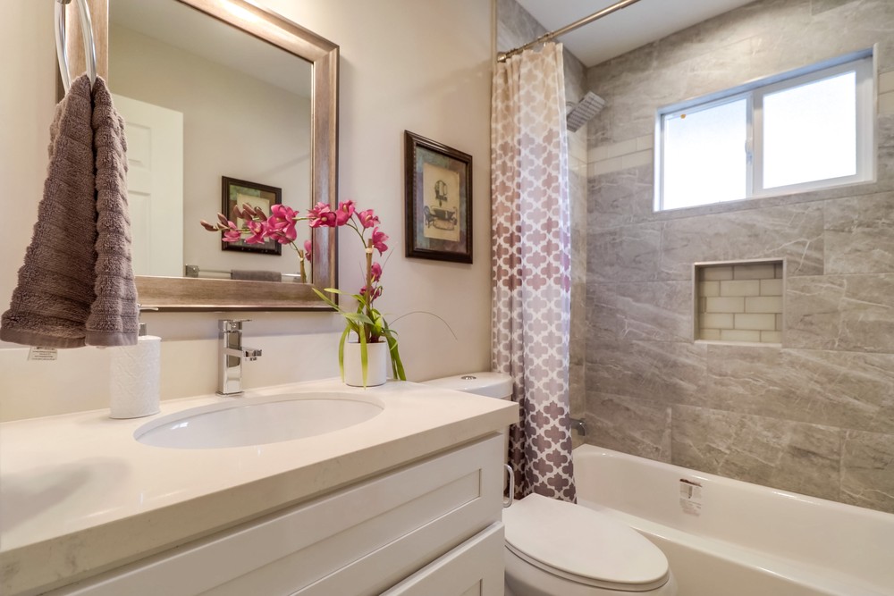 Virtual tour photo 37 of 51 for 2642 Homedale St