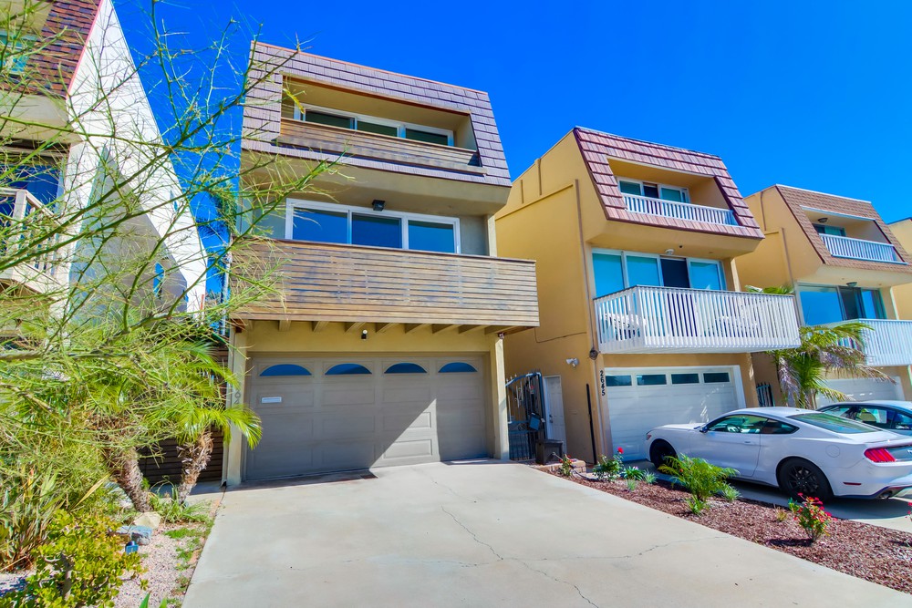 Virtual tour photo 4 of 114 for 2649 Hartford St