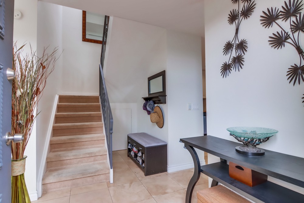 Virtual tour photo 7 of 114 for 2649 Hartford St