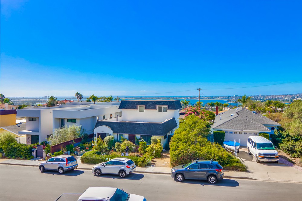 Virtual tour photo 53 of 114 for 2649 Hartford St