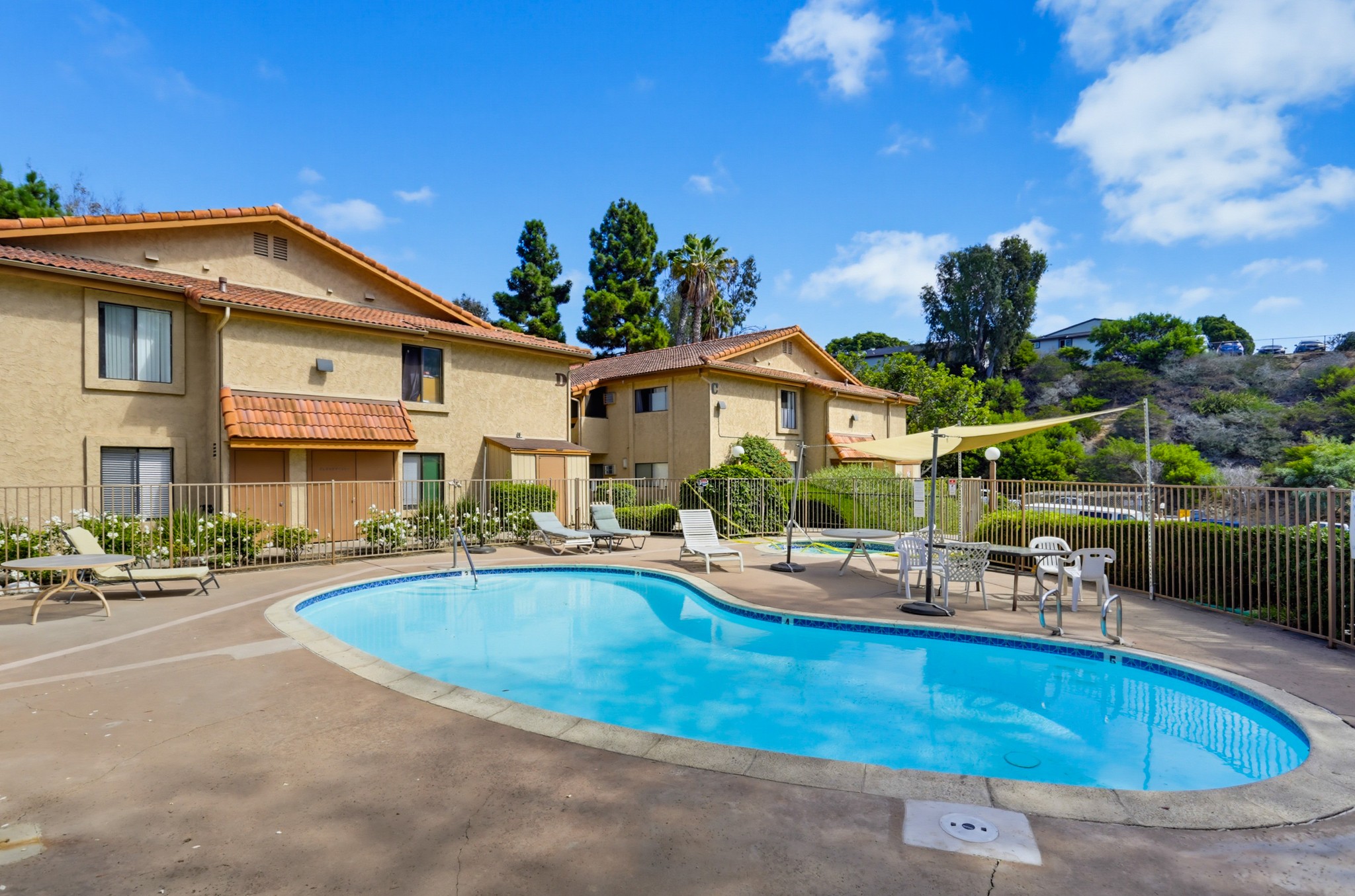 Virtual tour photo 25 of 26 for 265 Loma Alta Dr Unit B1