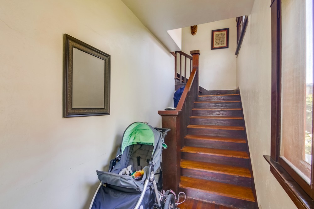 Virtual tour photo 7 of 33 for 2650 2nd Ave