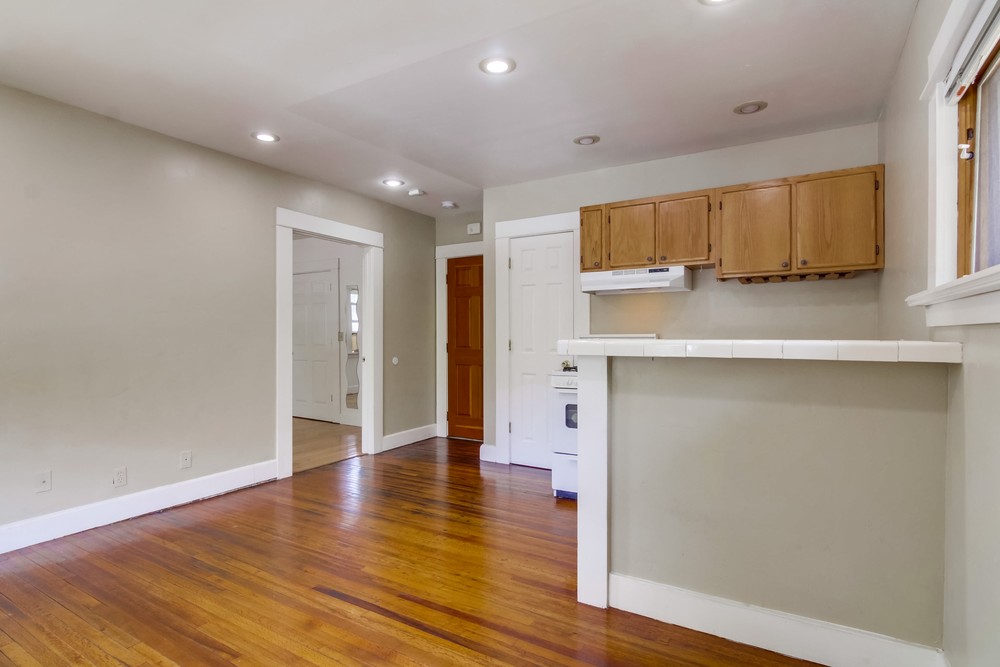 Virtual tour photo 12 of 33 for 2650 2nd Ave