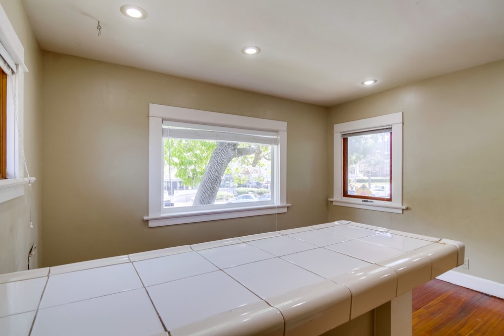 Virtual tour photo 16 of 33 for 2650 2nd Ave