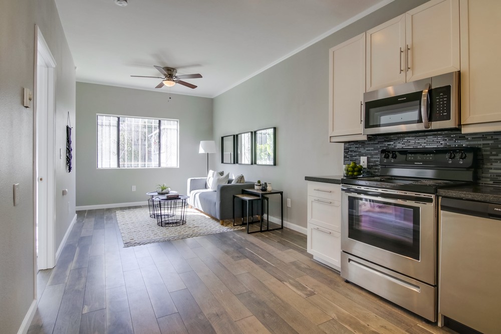 Virtual tour photo 6 of 27 for 2650 Broadway #103