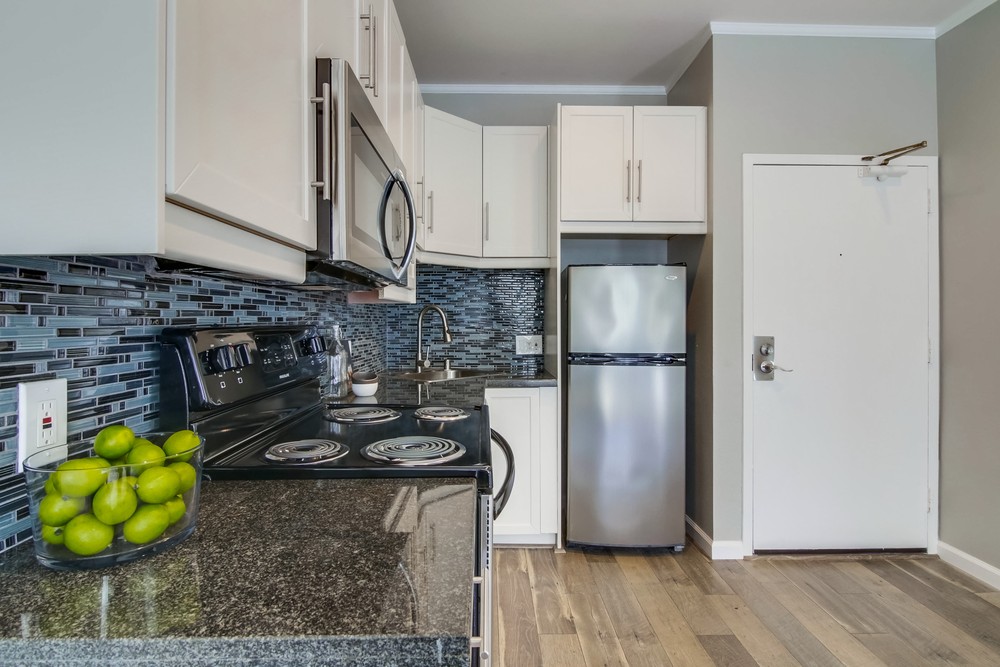 Virtual tour photo 17 of 27 for 2650 Broadway #103