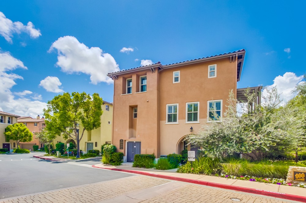 Virtual tour photo 30 of 31 for 2650 Escala Circle