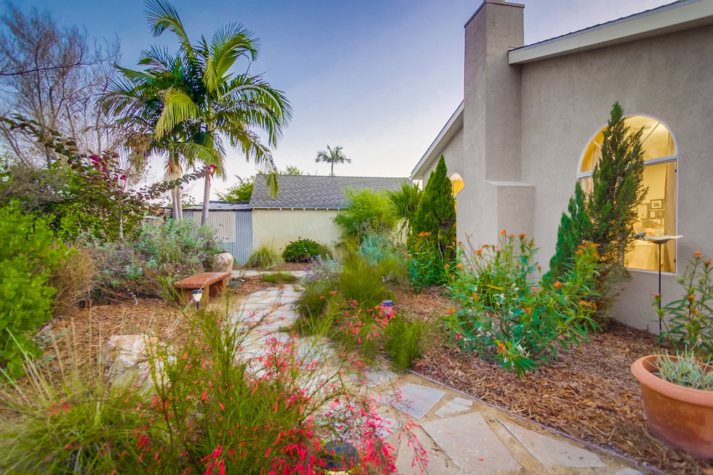 Virtual tour photo 9 of 72 for 2651 Covington Rd