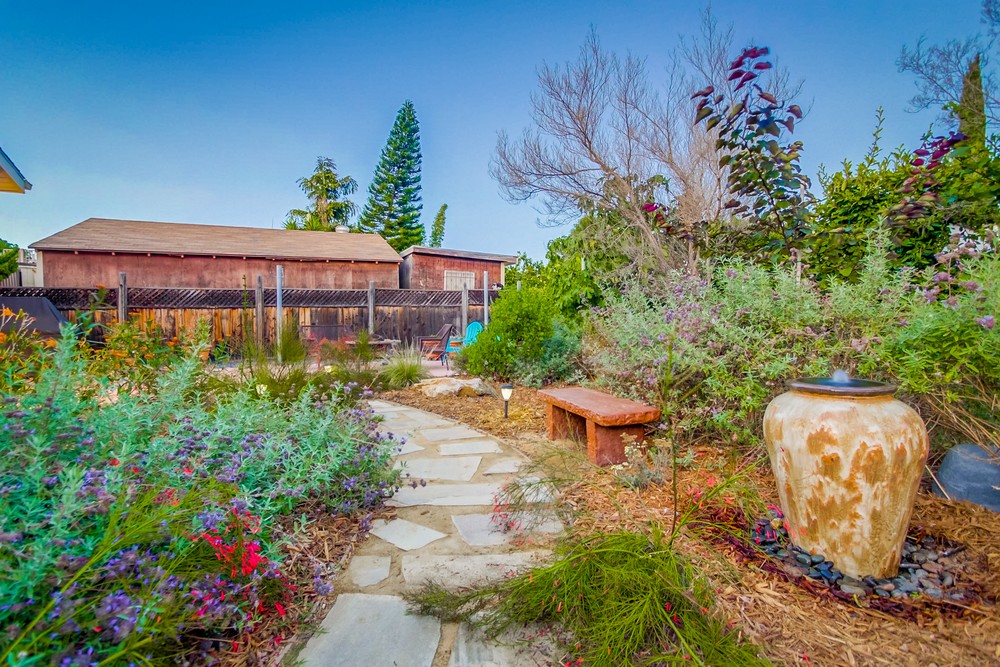 Virtual tour photo 11 of 72 for 2651 Covington Rd