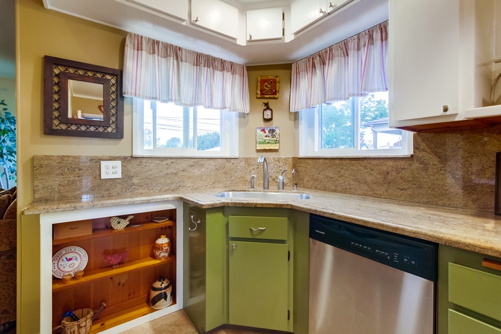 Virtual tour photo 32 of 72 for 2651 Covington Rd