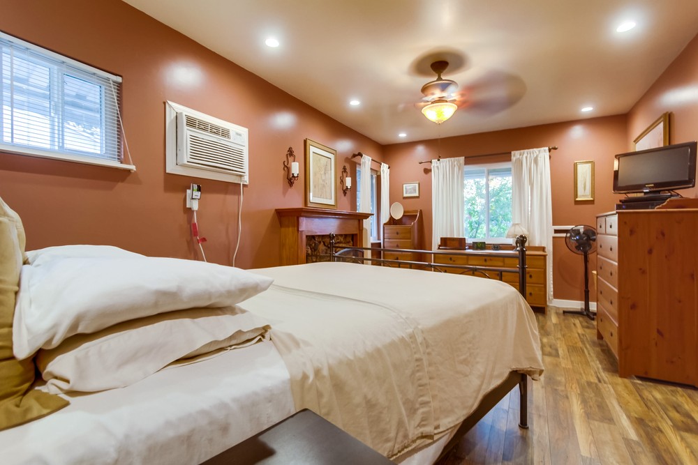 Virtual tour photo 37 of 72 for 2651 Covington Rd