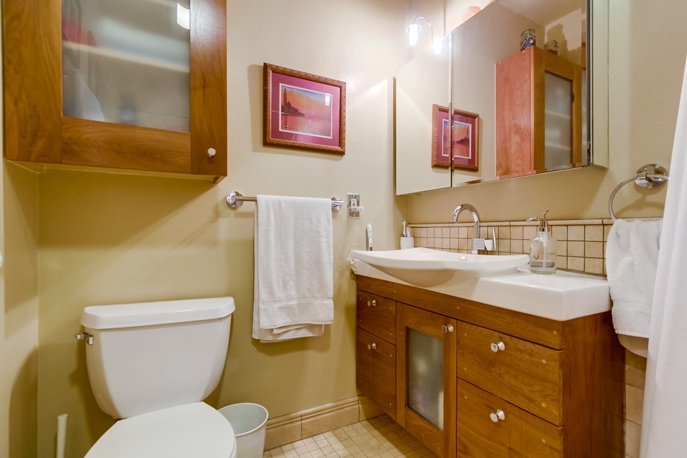 Virtual tour photo 40 of 72 for 2651 Covington Rd