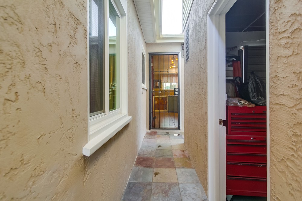 Virtual tour photo 51 of 72 for 2651 Covington Rd