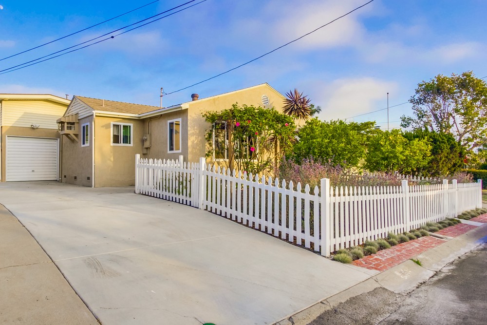 Virtual tour photo 55 of 72 for 2651 Covington Rd