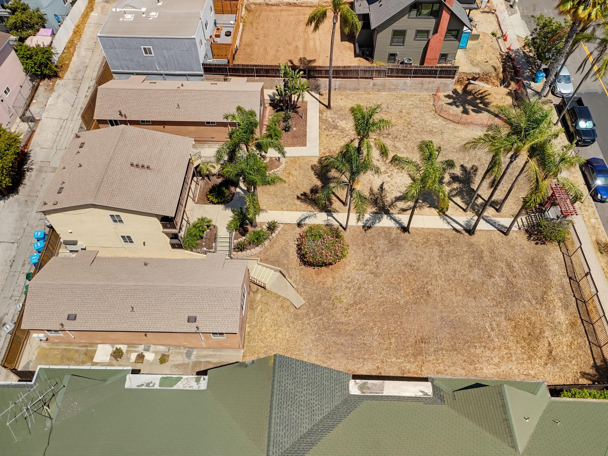 Virtual tour photo 10 of 57 for 2658-72 Broadway