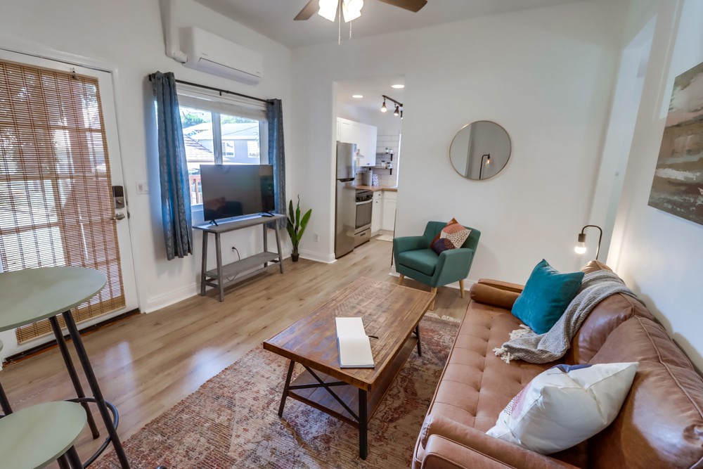 Virtual tour photo 12 of 32 for 2658 E St