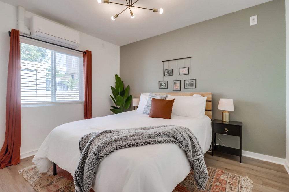 Virtual tour photo 21 of 32 for 2658 E St